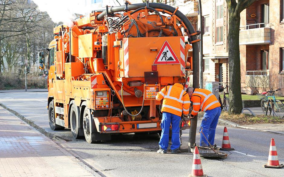 camion pompage assainissement Saint-Nom-la-Bretèche